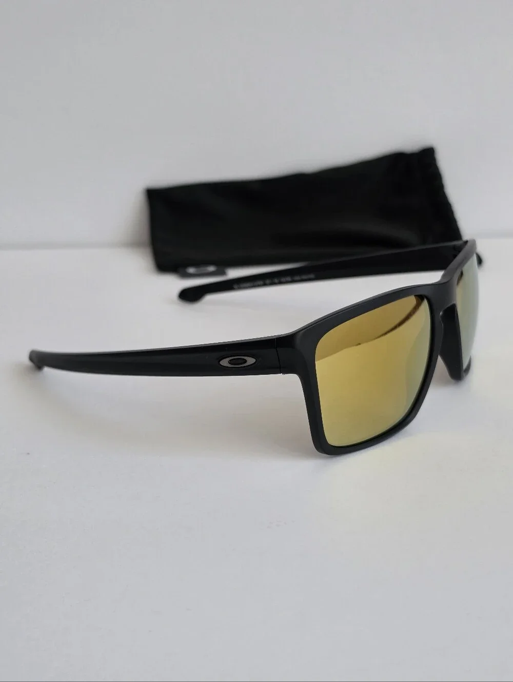 Oakley Sliver Sunglasses